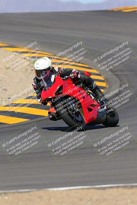 media/Oct-09-2022-SoCal Trackdays (Sun) [[95640aeeb6]]/Turns 9 and 10 (1050am)/